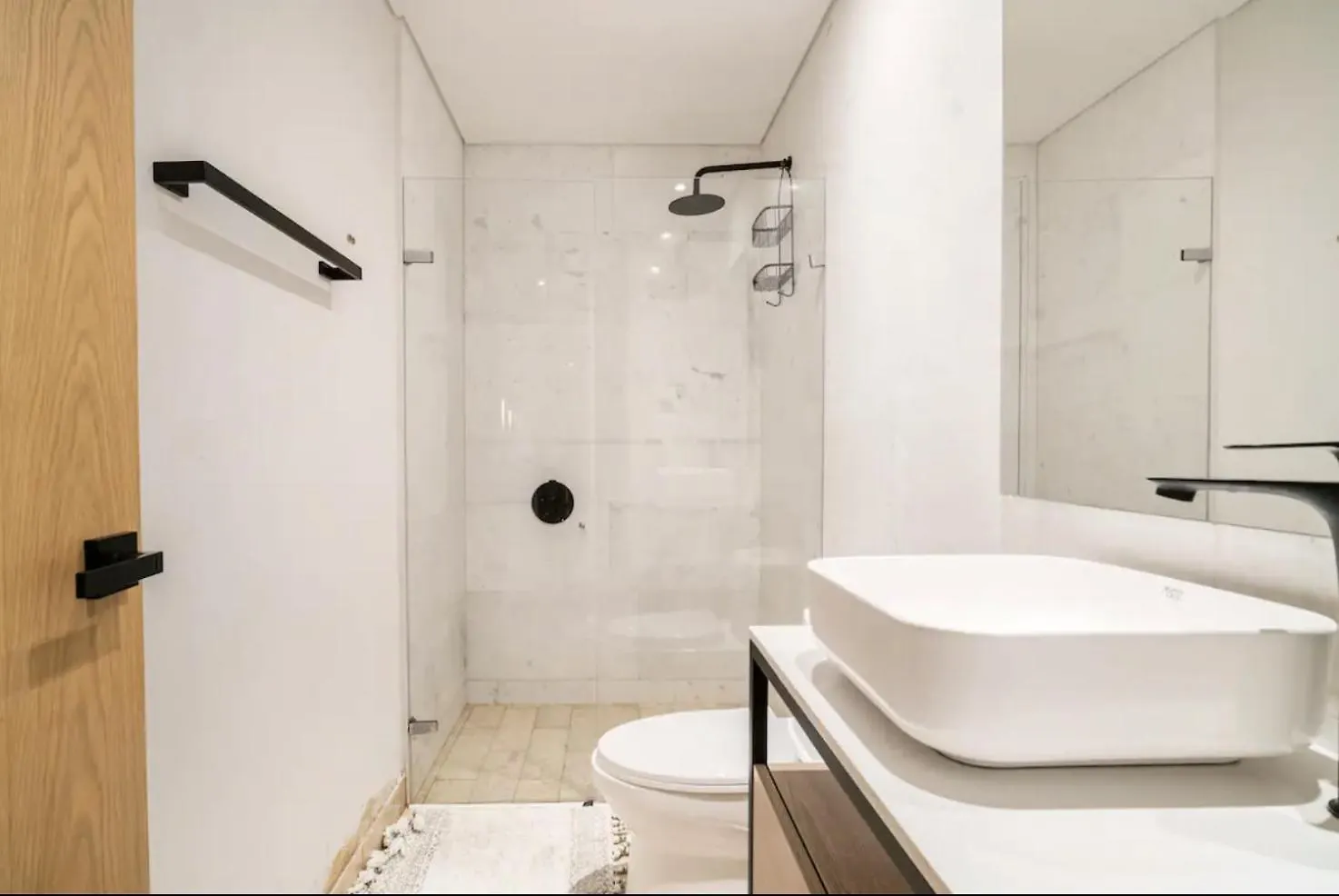 Sunny New Apt In The Old City Cartagena  0*,