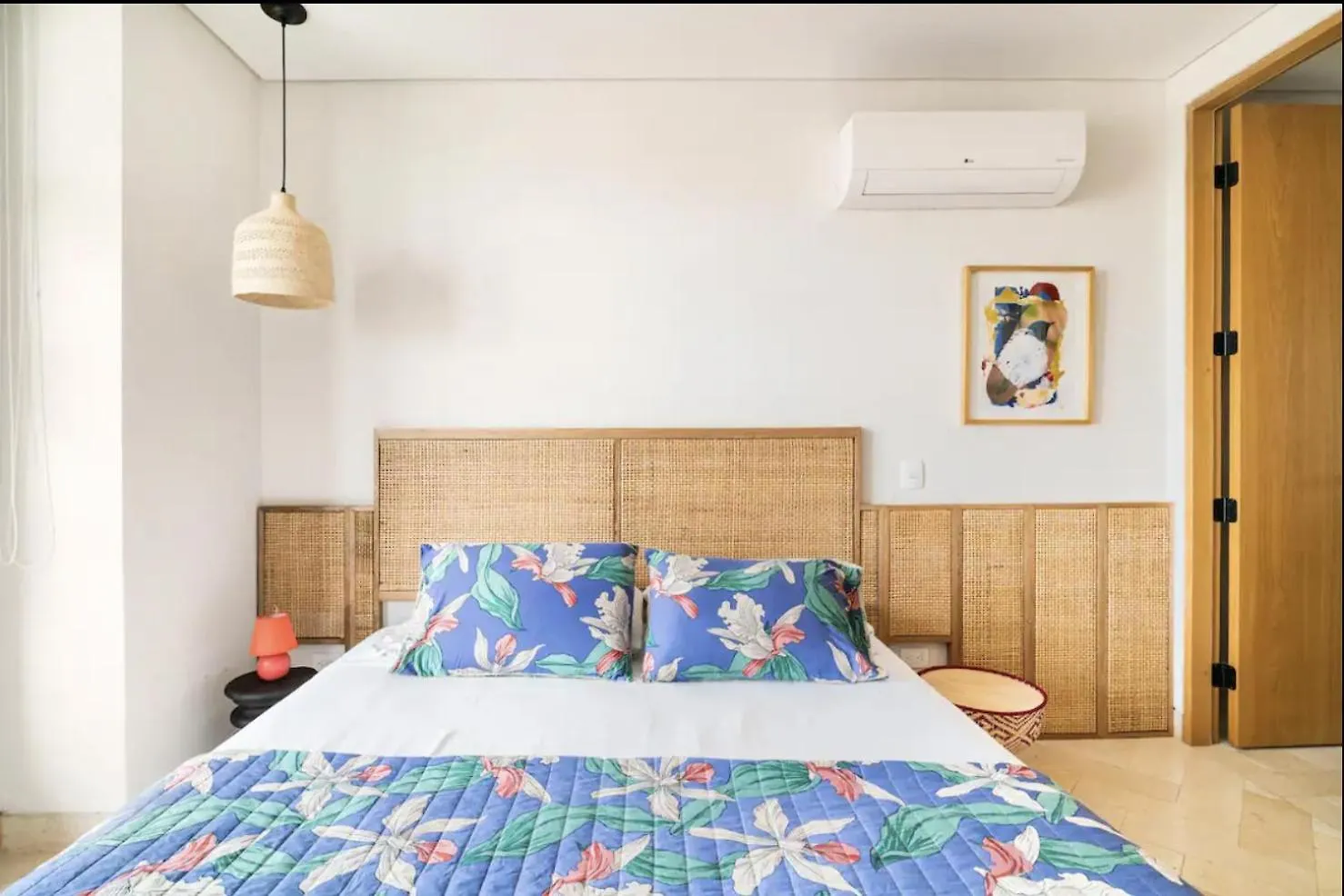 Apartment Sunny New Apt In The Old City Cartagena